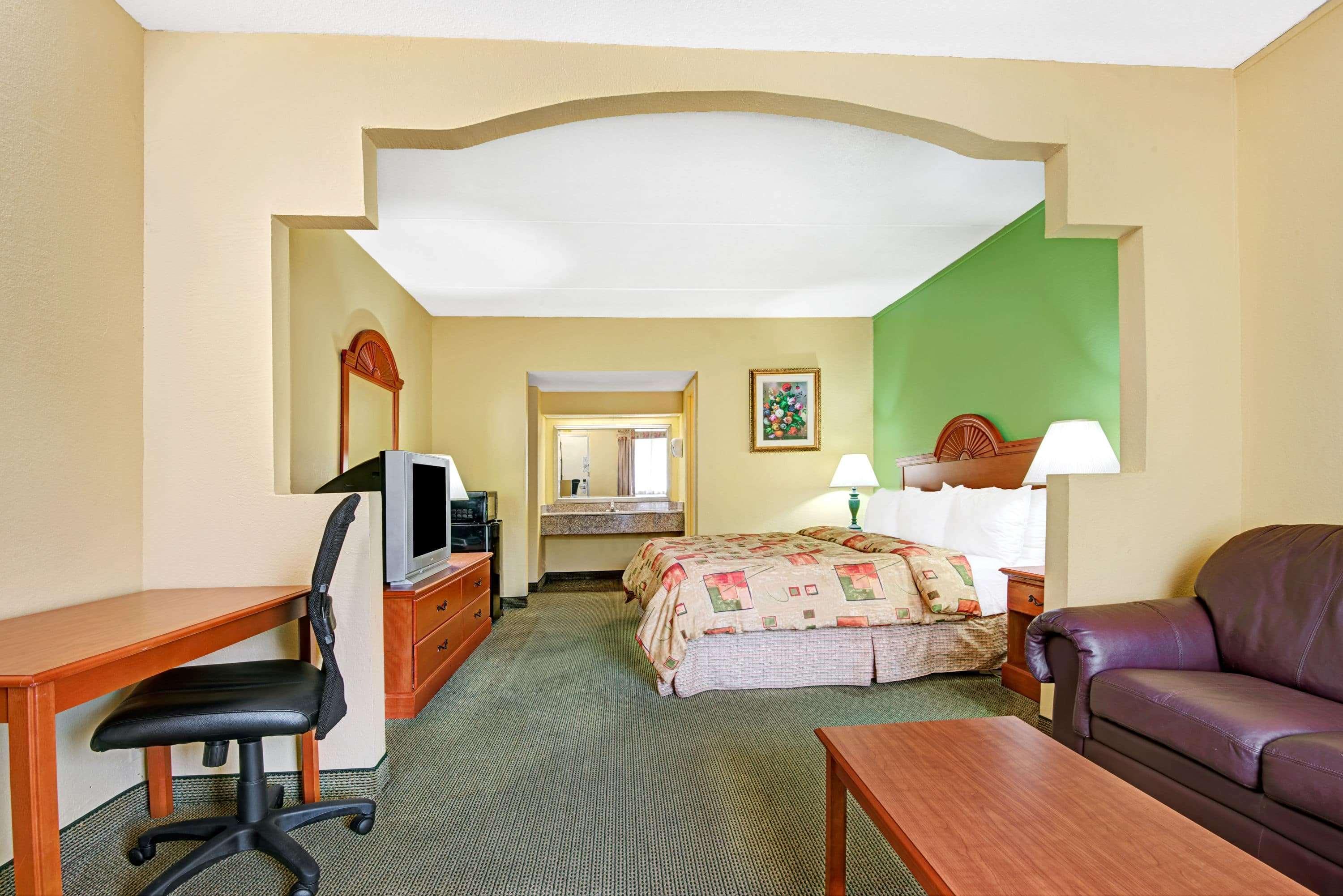 Super 8 By Wyndham Nashville Near Downtown / I-40 Buitenkant foto